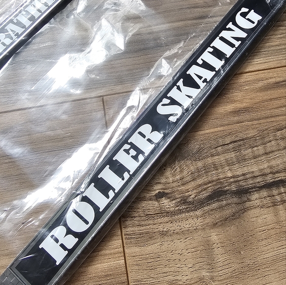 NEW! I'd Rather Be Roller Skating License Plate Frame - silver & black - Picture 4 of 5